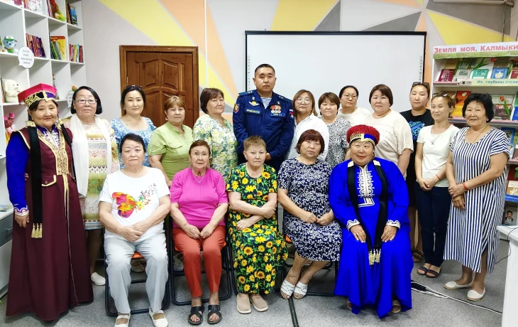 Краеведческий калейдоскоп "Калмыкия: из прошлого в настоящее"